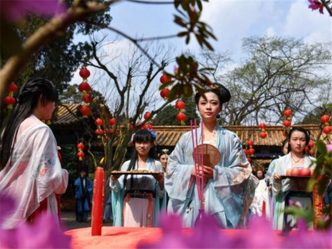春节大理旅游注意事项 传统节日