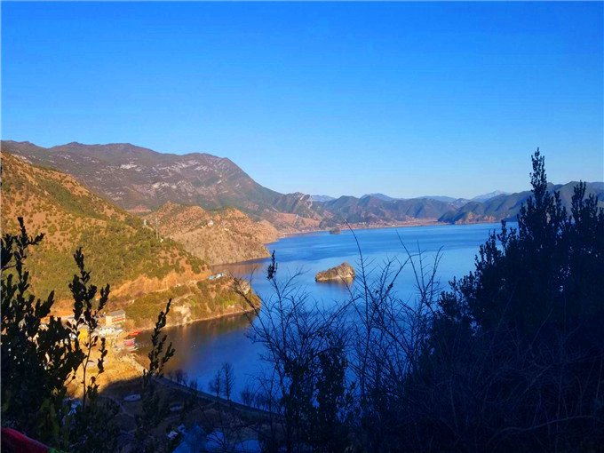 丽江泸沽湖一日游路线及价格—泸沽湖旅游景点图片