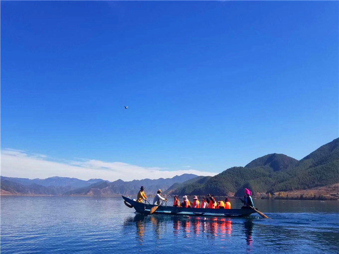 丽江泸沽湖一日游路线及价格—泸沽湖旅游景点图片