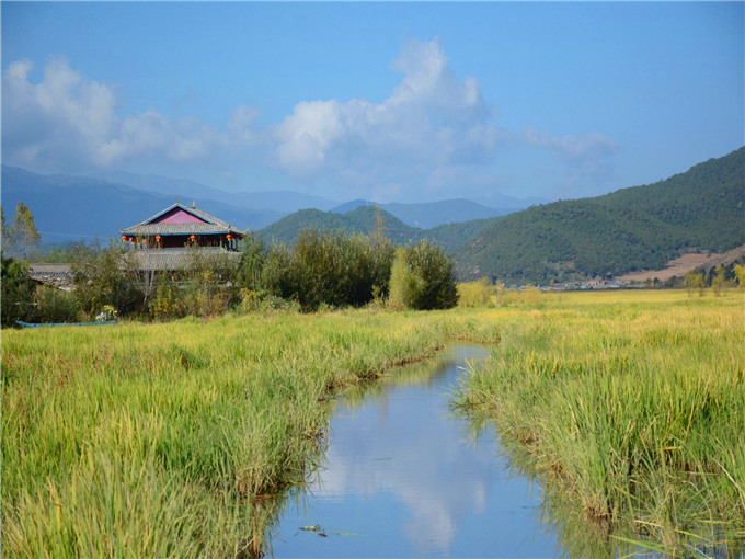 丽江泸沽湖一日游大概要多少钱—泸沽湖旅游景点图片