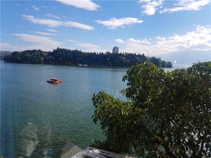 麗江到瀘沽湖二日游多少錢—瀘沽湖旅游景點圖片