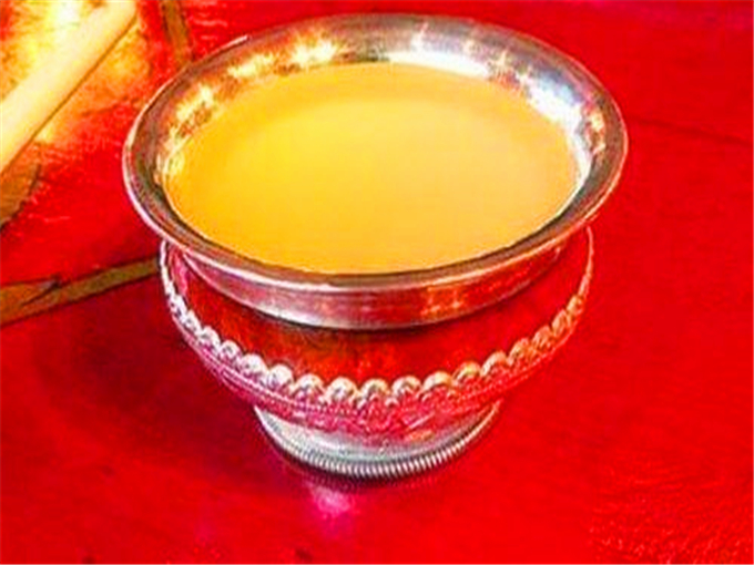 云南香格里拉旅游攻略美食酥油茶