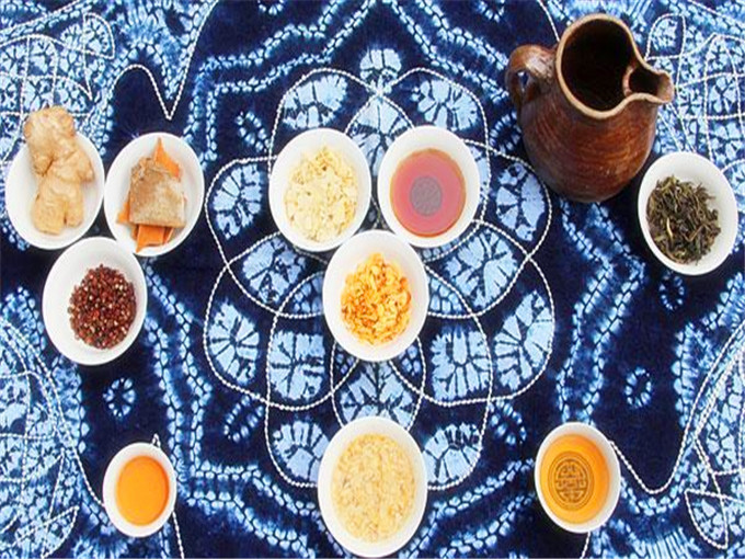 云南三道茶是哪个民族的 三道茶制作与寓意
